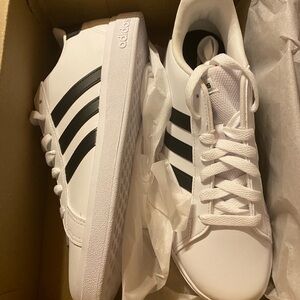 Adidas Grand Court 2.0 K Black and White Shoes